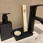 استوديو هادئ وحديث